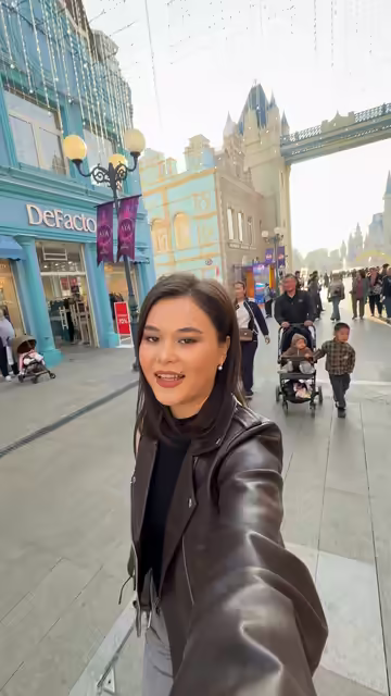 Clip 5 from the phone gallery